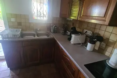 Image de Maison sur terrain ombragée