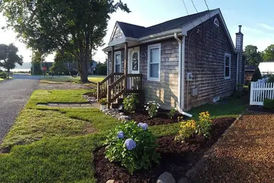 Image de Cheerful 2 Bedroom Cottage