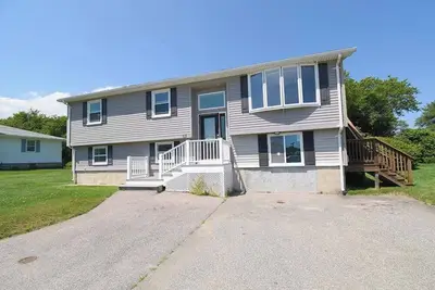 Image de Coastal Summer Stay!