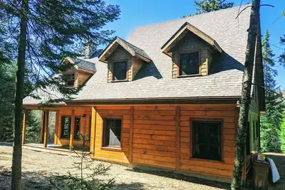 Image de Magnifiquie Chalet au bord d'un lac - parfait pour les familles et les couples