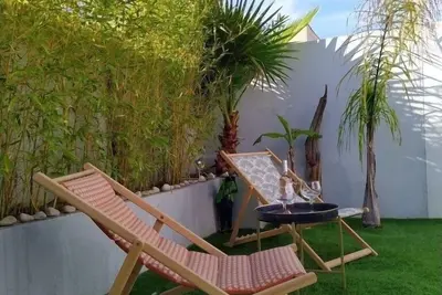 Image de Élégante maison au calme et proche de la mer