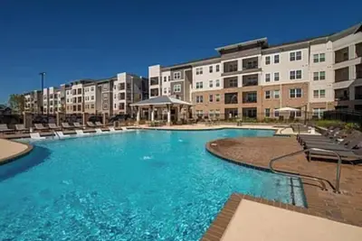 Image de Charming 2-bedroom apartment with WiFi, Ac in lovely Madison