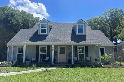 Image de New 30+ day Modern Coastal 4bdrm 2 Masters