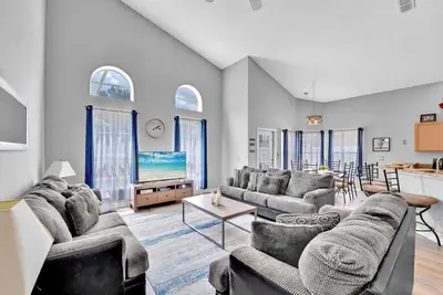 Image de Enchanting Vacation Haven