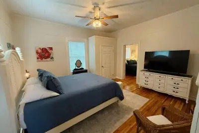 Image de Heart of Danville - 2bd/1bth -. 9 miles to Casino
