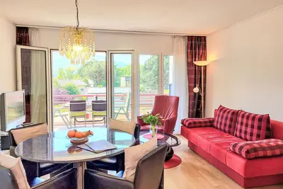 Image de Joli appartement pour 4 personnes avec Wifi, piscine, Tv, balcon et parking