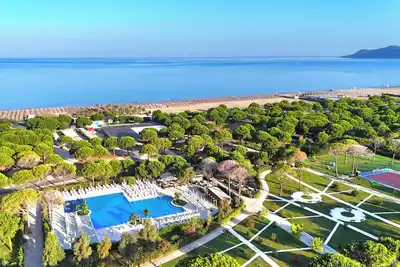 Image de Perla Holiday Homes 273, Lalzit Bay, Albania