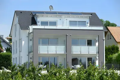 Image de Appartement de vacances `Dinkelbach Feriendomicil Objet 2 E Sunshine` proche du lac avec terrasse et jardin