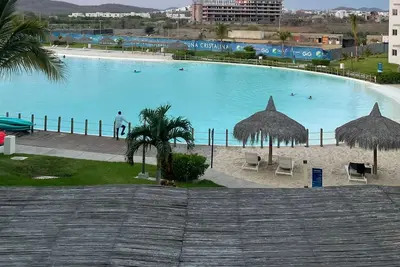Image de Mazablue Depa in spectacular Laguna with beach