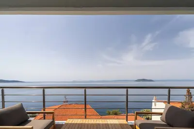 Image de SithoniaRS Wave & Wind Luxury Apartment with infinity Sea View