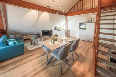 Image de Apartment SEEGLĂśCK with partial lake view for max. 2 adults + 2 children