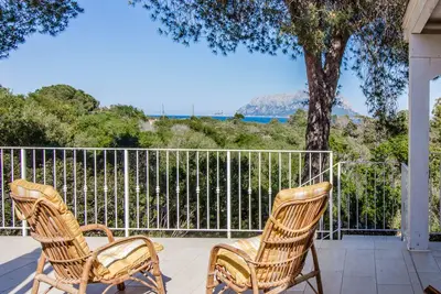 Image de GuestHost - Seaview Villa with Large Terrace