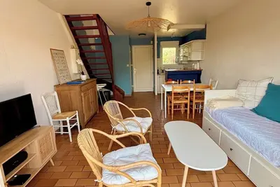 Image de Maison cosy à 100m de la plage 🌊 ☀️ + jardin avec barbecue 🔥🥩🍗