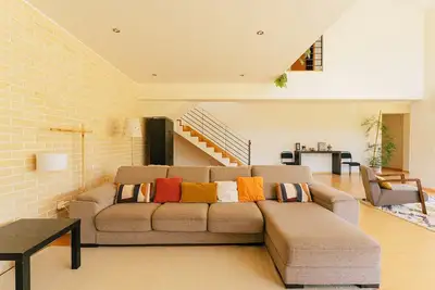 Image de Bright, Space and Comfort Home in the village