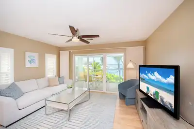 Image de Kaibo Escape: Waterfront Condo w/Communal Pool & Hot Tub, Walk to Restaurants & Starfish Point