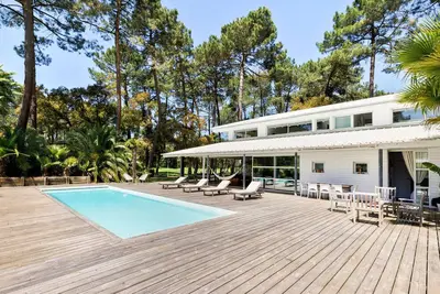 Image de Fairway – Villa En PREMIÈRE Ligne Sur Le Golf De Seignosse Avec Piscine