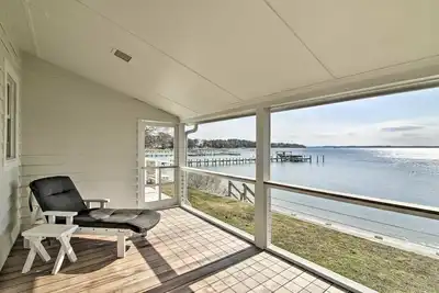 Image de Charming Beach Cottage on Fishing Bay
