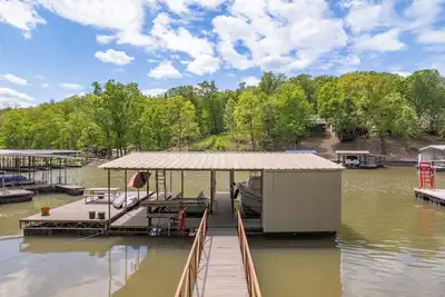 Image de Moss Hollow - Four bedroom house in quiet cove!