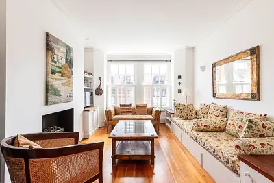 Image de 2-Bed Charm Near Battersea Park