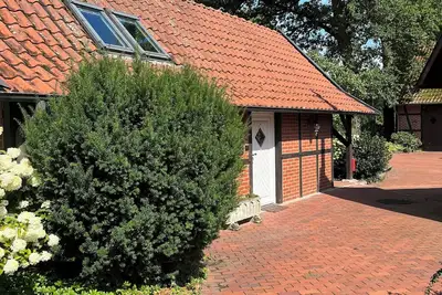 Image de Cozy vacation cottage on the edge of the forest
