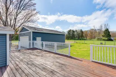 Image de < 3 Mi to Double Jj Resort: Home w/ Large Yard!