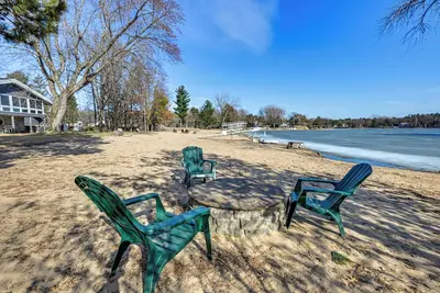 Image de Boat Dock, Hot Tub & Deck: Lakefront Nekoosa Home!