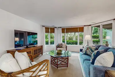 Image de Ameila Island Plantation condo with private patio, resort amenities and pool.