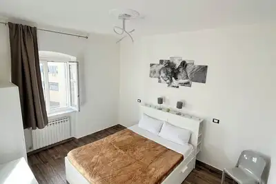 Image de Modern and cozy apartment, perfect for a city getaway!
