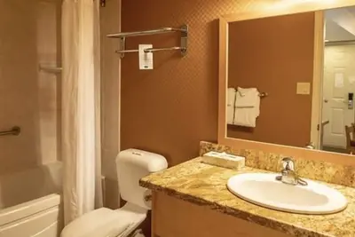 Image de 2 Bedroom Condo @ Banff Rocky Mountain Resort - June 14 to June 21, 2026