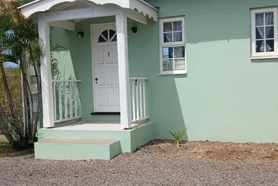 Image de Charming 1-bedroom villa with Ac, WiFi in Cap Estate