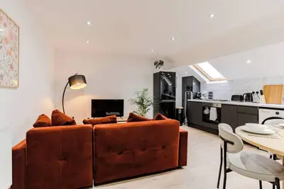 Image de Stunning Sky view 2 Br Flat - Home Away from Home