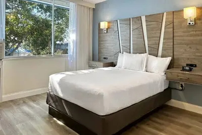 Image de Modern Lavish Unit w/ Balcony, Resort Amenities - Onsite dining, St. Pete beach
