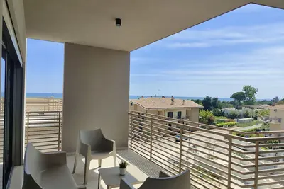 Image de Homiday - Elea Holiday Homes - Interior 9, Teti