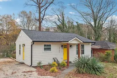 Image de Charming and Modern 2br Cottage