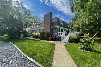 Image de Duplex near Beaches with a Pool!