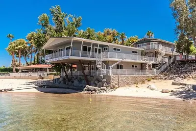 Image de 4-Bedroom Waterfront Bullhead City Home - Near Laughlin Fun!