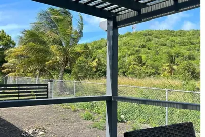 Image de Family-Friendly Charm at Xoop Homes: Ixora Cozy, Convenient, and Close to It All