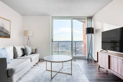 Image de Blueground | Pentagon City, rooftop pool, nr Pentagon