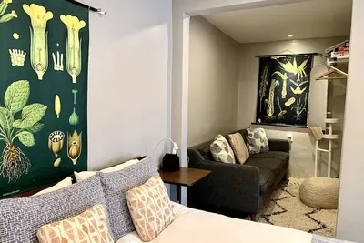 Image de The Greenhouse : Cozy Adobe Casita for 2