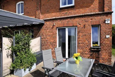 Image de Appartement près de la plage avec terrasse