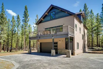 Image de 7 Mi to Lake Davis: Family Outdoor Retreat w/ Deck