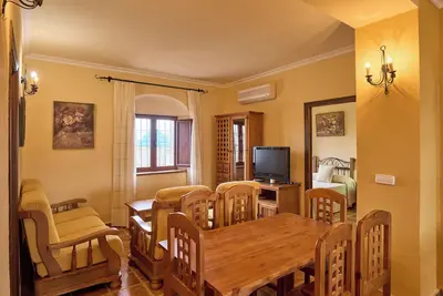 Appartement 'Jazmin' avec balcon, Wi-Fi et climatisation