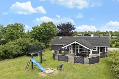 Image de 8840 Glesborg - Strandskadevej 12 a