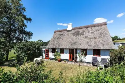 Image de 8008 Knebel - Sletterhagevej 2