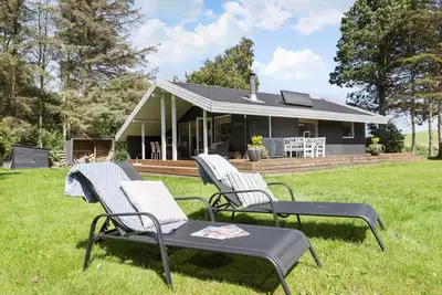 Image de 8211 Knebel - Basbjergvej 5