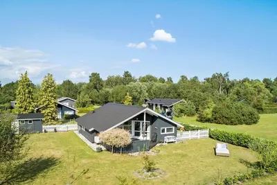 Image de M333 Væggerløse - Krondyrstien 58