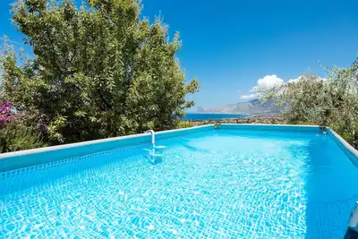 Image de Villa 'Anna Messina' avec vue sur la mer, Wi-Fi et climatisation