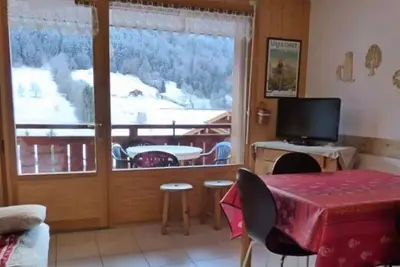 Image de Komfortabel und angenehm 2 Zimmer + Ecknacht - 41m2