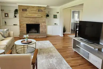 Image de Charming 3-bedroom ranch with a covered back patio, in peaceful Grand Island