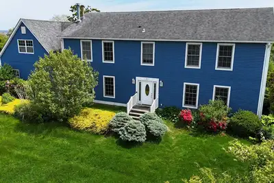 Image de Stunning 6-Bedroom Retreat Near Scarborough Beach